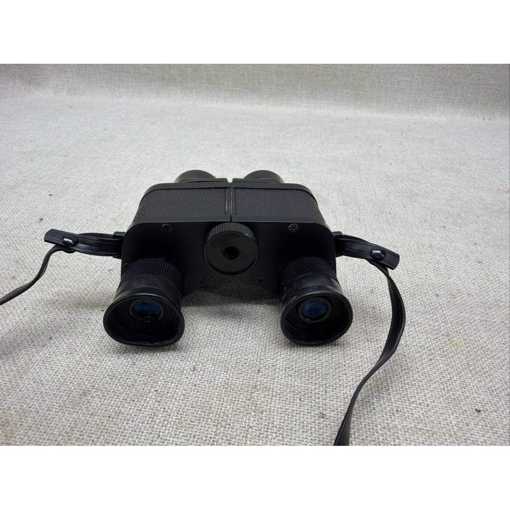 Bushnell Vintage Binoculars Black‎ Made in Japan with Carrying Case and Strap